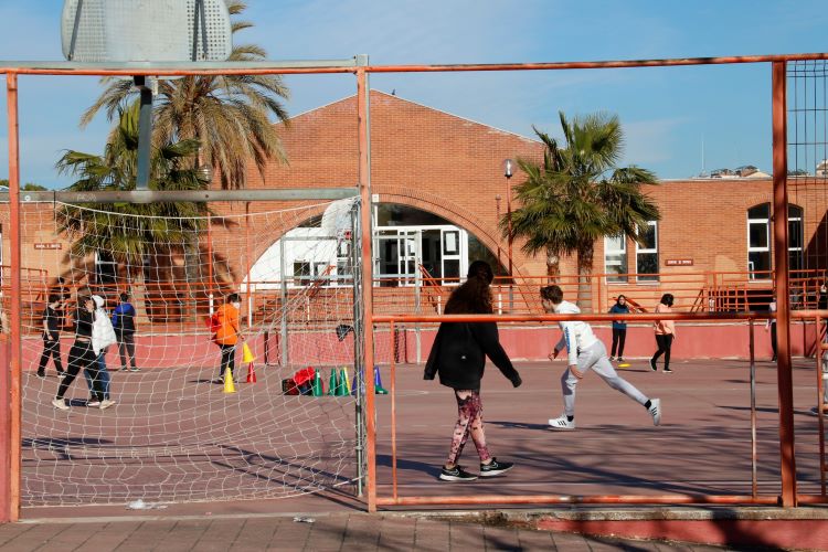 Students at Calafell's Camí de Mar secondary school (by Núria Torres)